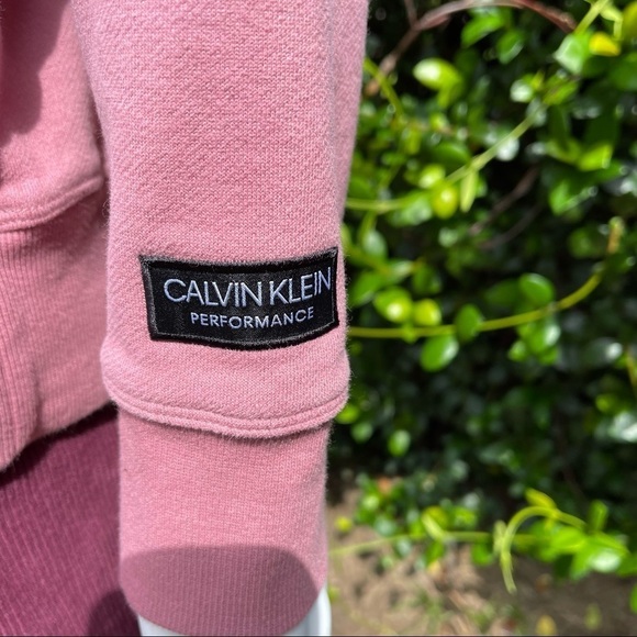 Calvin Klein Performance V-Shaped Mock Neck Pullover Sweatshirt - Picture 10 of 13